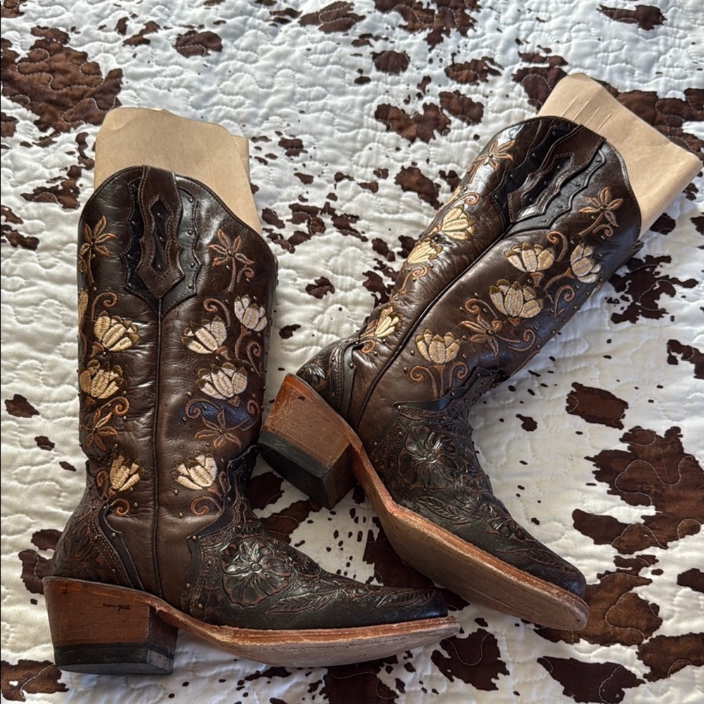 Cowboy boots